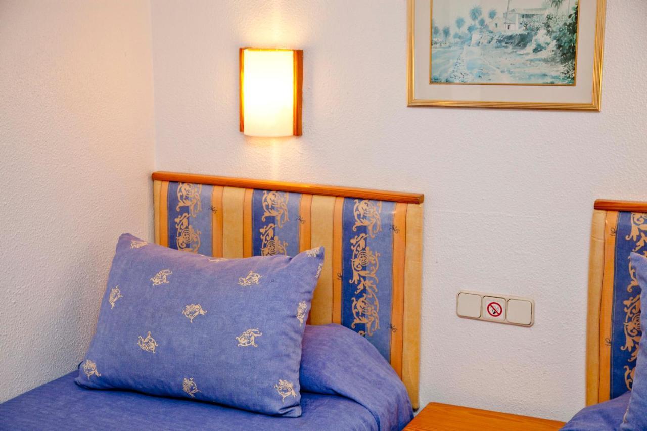 Apartamentos Tamaran プラヤ・デル・イングレス エクステリア 写真