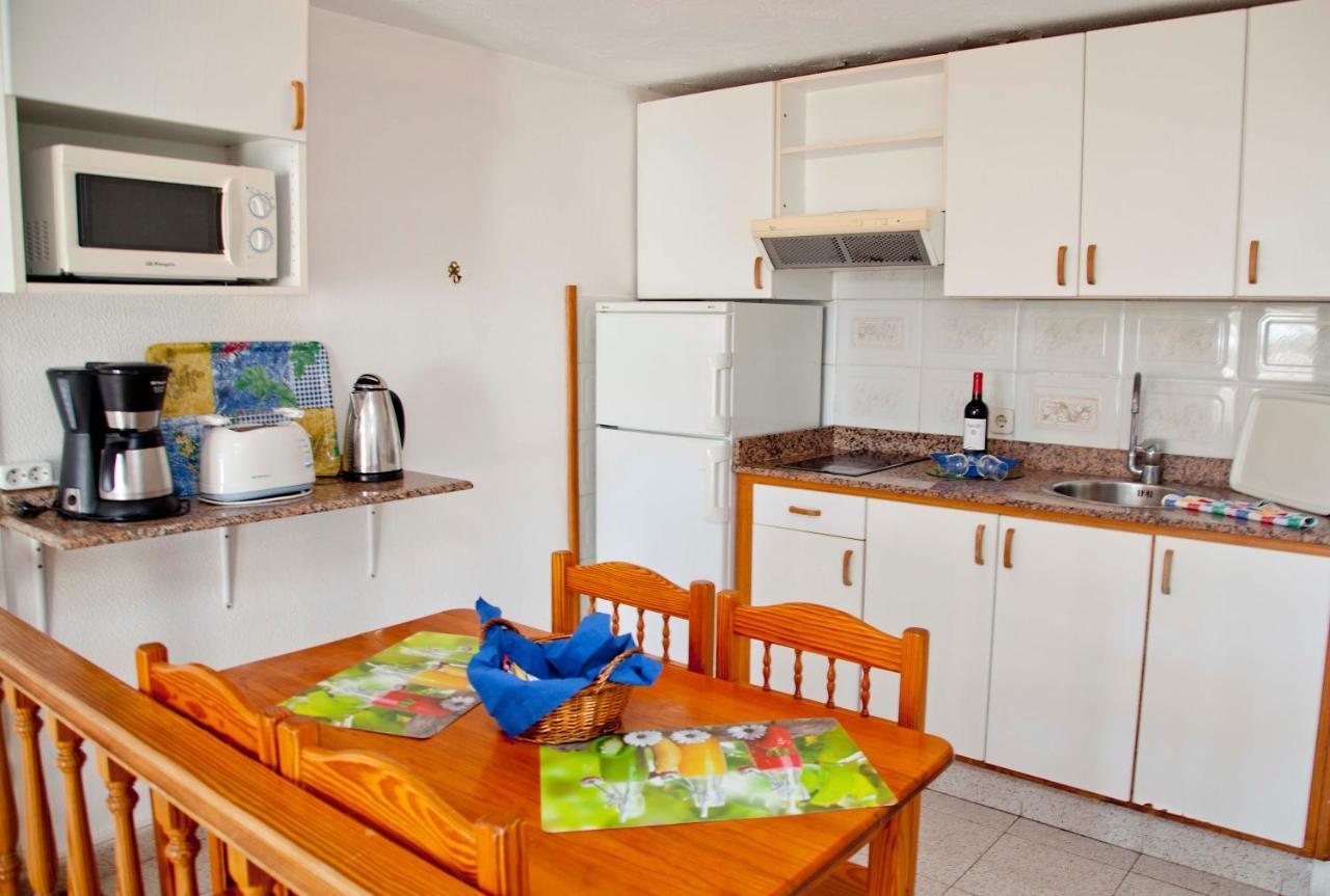 Apartamentos Tamaran プラヤ・デル・イングレス エクステリア 写真